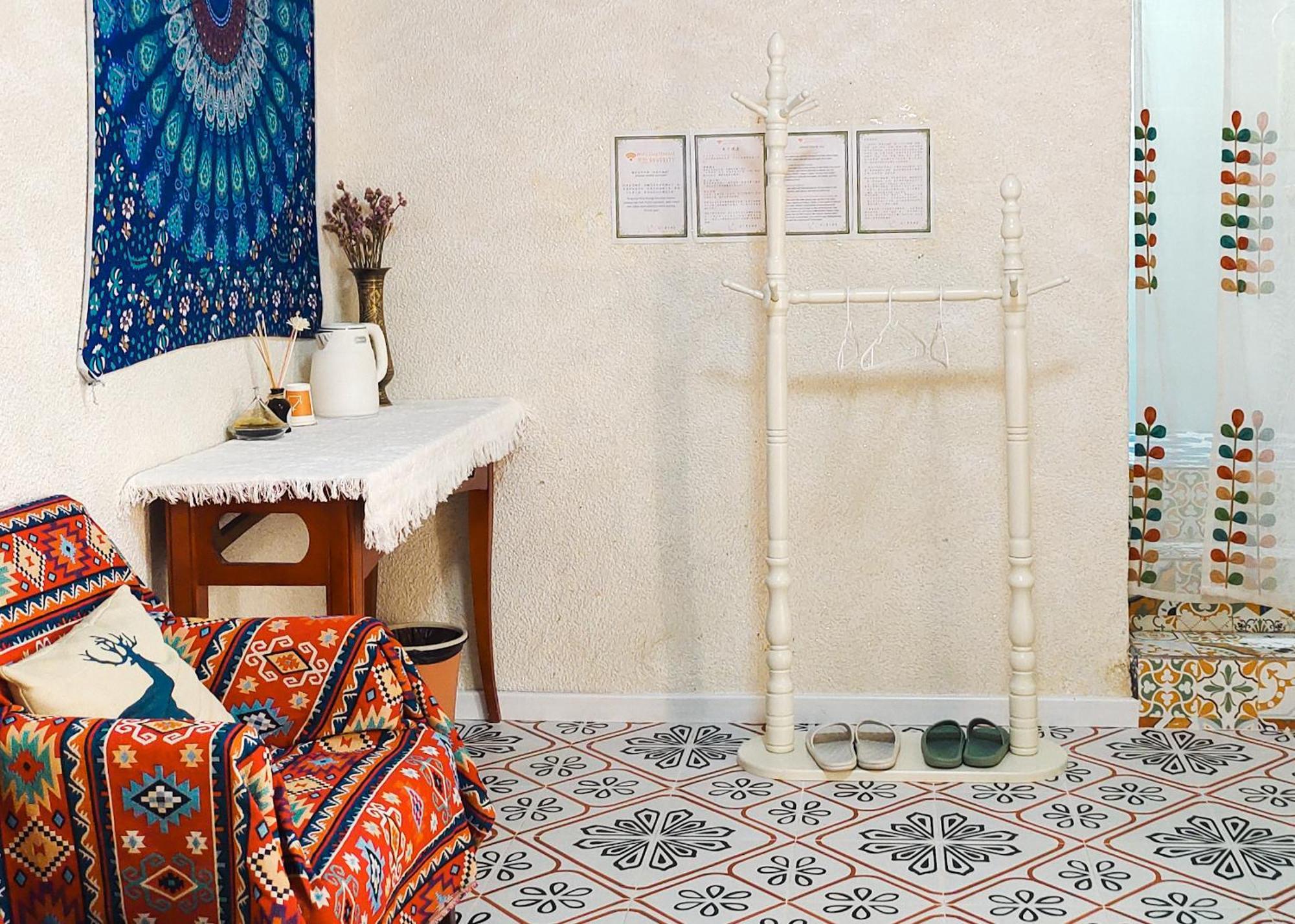 New Dap Hostel Turpan Bagian luar foto
