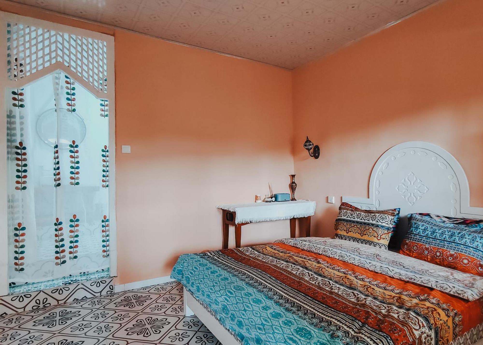New Dap Hostel Turpan Bagian luar foto